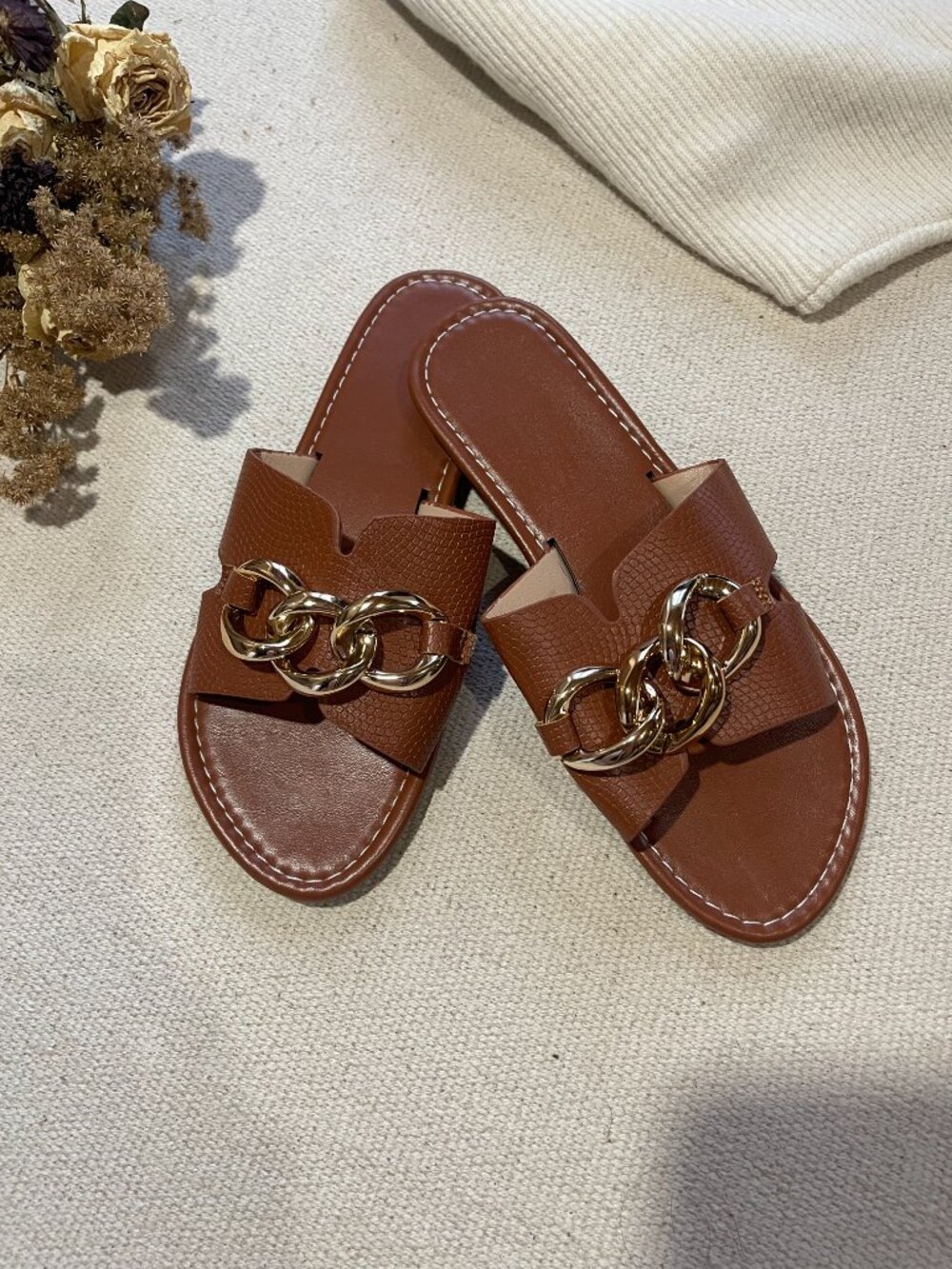 Brown Slide Sandals with Gold-Tone Plastic Chain Trim - EU 37